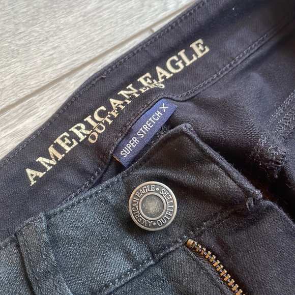 American Eagle high rise black jegging - Picture 4 of 9